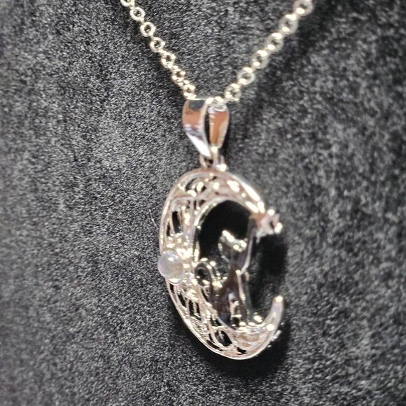 Silver Tone Cat Crescent Moon Pendant Necklace 19 To 20.5" - Picture 5 of 13